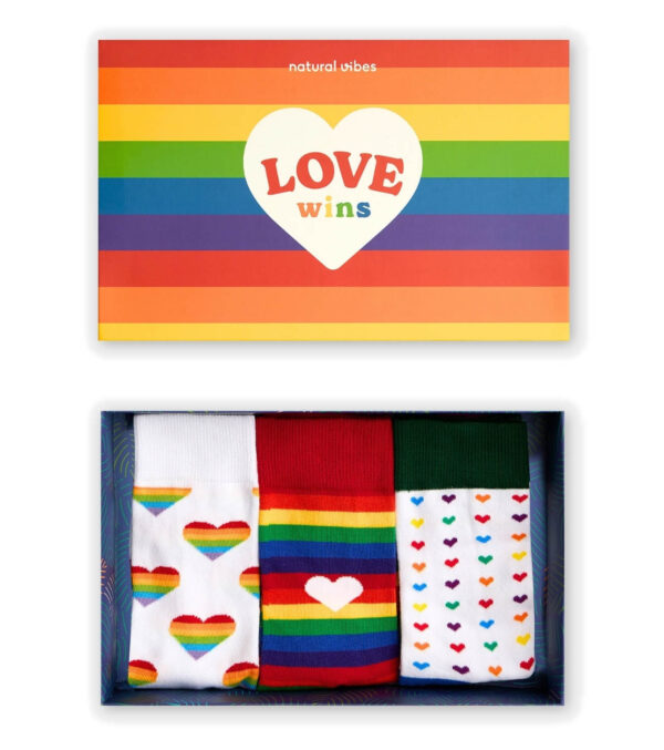 Love Wins Gift box (3 Pack)